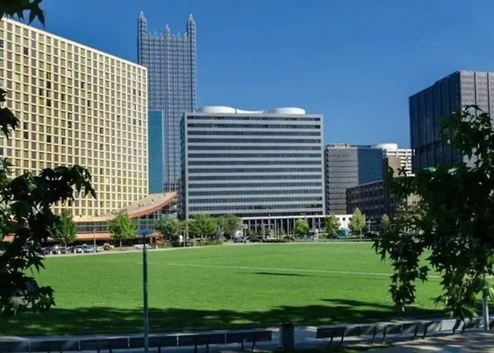 Apartment Sprawling Stadium Views Location Views 24-7 Gym Lounge Roku *
